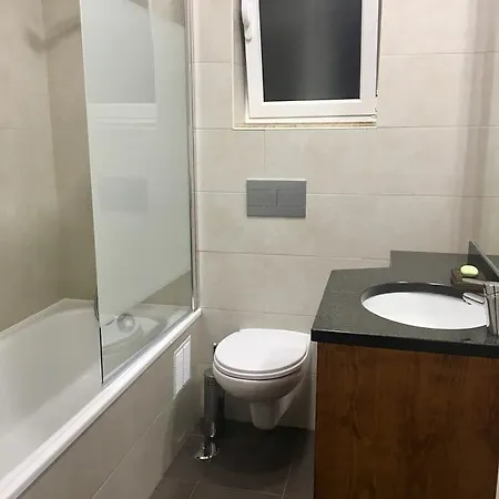 Apt. With Patio In Belem *